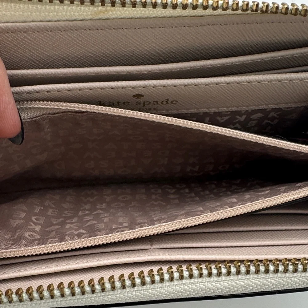 Kate Spade Cream and Tan Wallet - Picture 8 of 8